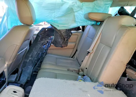 2015 Ford Expedition Limited z USA, uszkodzony, nr VIN 1FMJU2AT6FEF02595